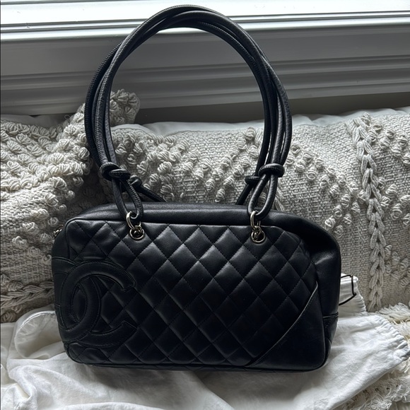 CHANEL Black Quilted Satchel - Picture 1 of 16